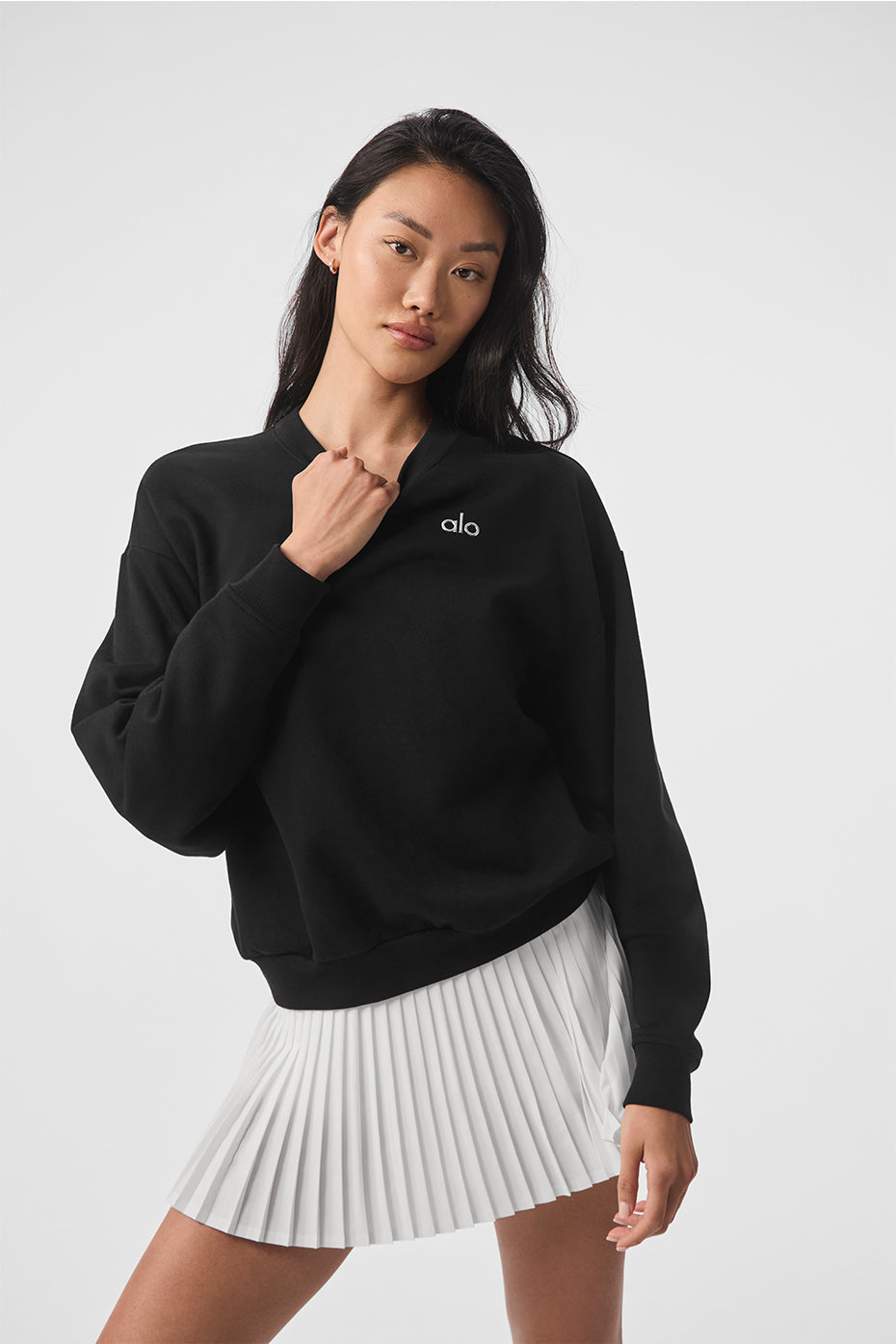 Accolade Crew Neck Pullover - Black